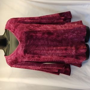 Women's purple top with 3/4 bell end sleeves. Size Medium.